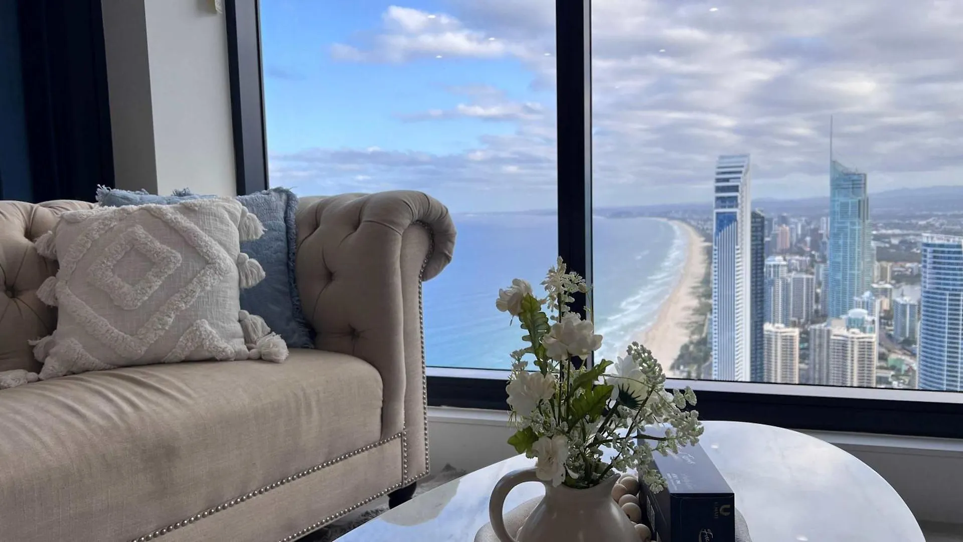 Beachside Bliss Stunning Views Steps To Shore Gold Coast Australia