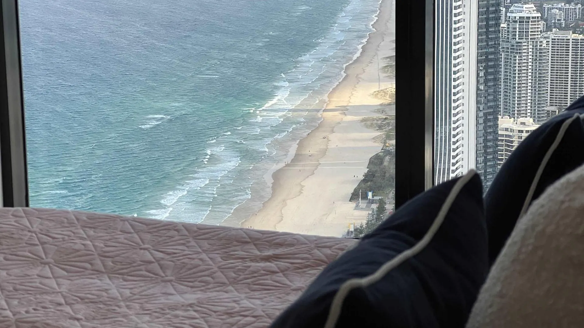 Beachside Bliss Stunning Views Steps To Shore Gold Coast 0*,  Australia