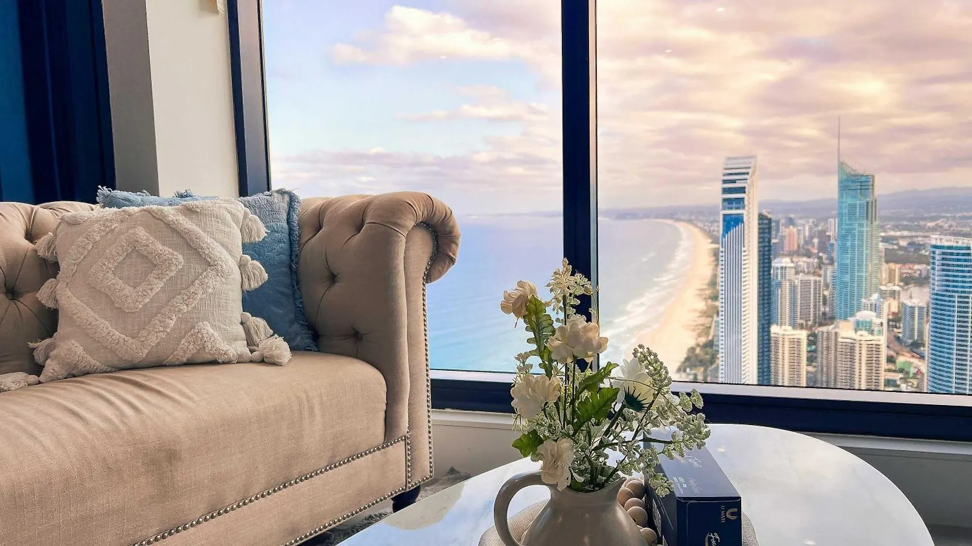 Apartment Beachside Bliss Stunning Views Steps To Shore Gold Coast Australia